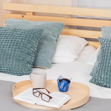 Cosy For 5 Guests Wrzeszcz By Renters