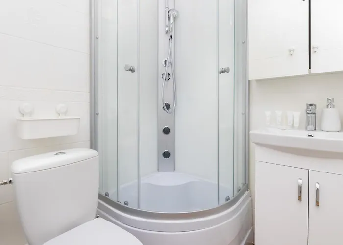 Cosy For 5 Guests Wrzeszcz By Renters Danzig