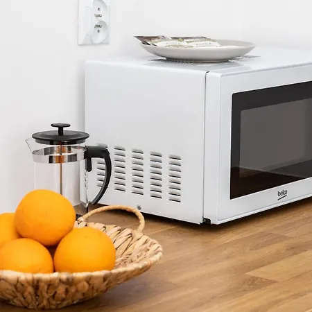 Cosy For 5 Guests Wrzeszcz By Renters Apartamento